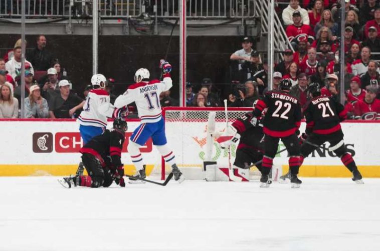 Hochei: NHL – Carolina Hurricanes a restabilit egalitatea în finala Conferinței de Est