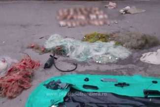 Giurgiu: 400 de metri de plase de pescuit și o ambarcațiune gonflabilă, confiscate într-o acțiune a Poliției de Frontieră