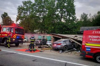 Bistrița-Năsăud: Tânăr de 30 de ani cu permisul anulat, implicat într-un accident pe DN 17D, cu două victime