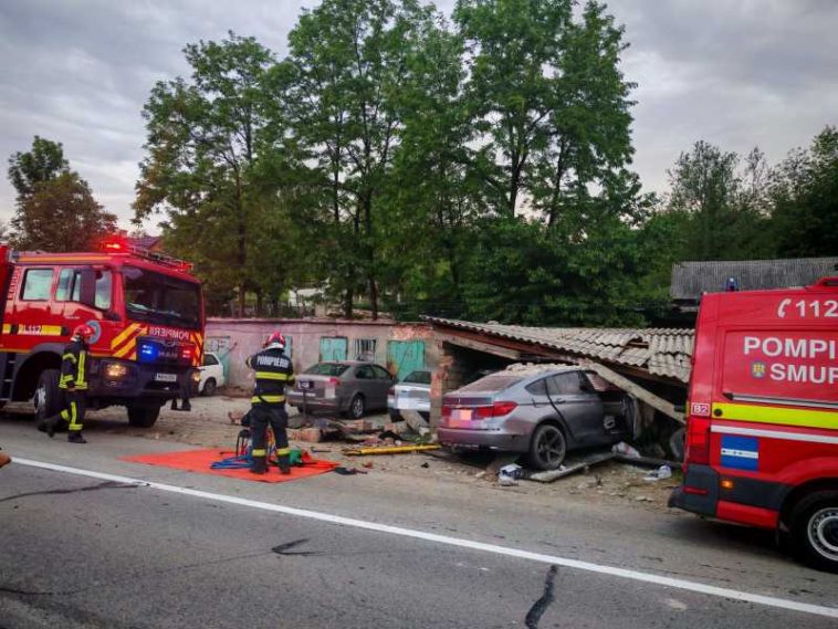 Bistrița-Năsăud: Tânăr de 30 de ani cu permisul anulat, implicat într-un accident pe DN 17D, cu două victime