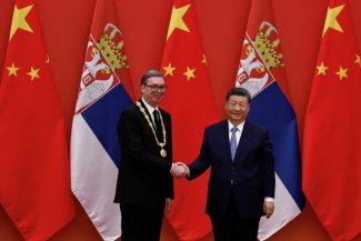 Xi Jinping se pronunță pentru întărirea cooperării cu Serbia, cu prilejul unei vizite a lui Aleksandar Vucic la Beijing