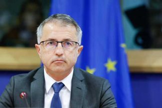 Bacău: Președintele filialei PSD denunță arborarea steagurilor Ungariei și Ținutului Secuiesc pe o investiție finanțată de CNI