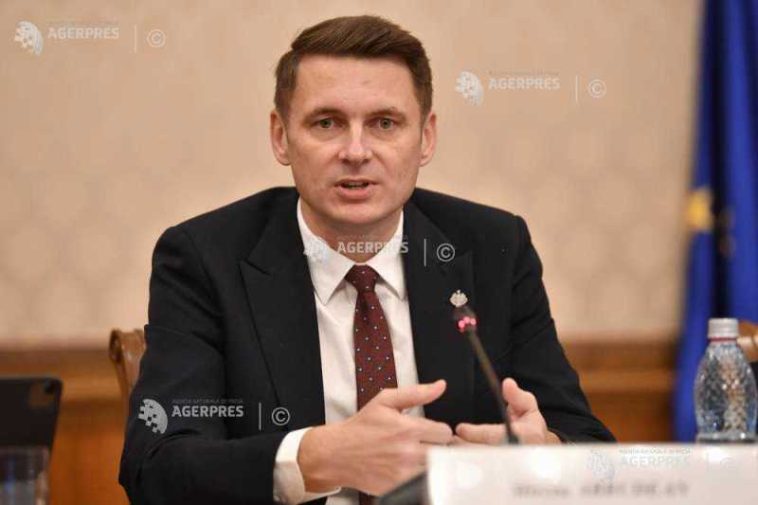 Abrudean: Legea salarizării nu va mulțumi pe toți; există acordul partidelor, important este să se meargă înainte