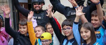 MAI: Elicoptere, motociclete și câini polițiști, de Ziua Porților Deschise pentru Copii la Ministerul de Interne