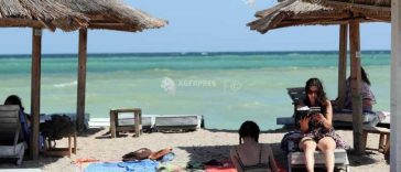 CCR: Legea privind utilizarea plajei Mării Negre – amânată pe 24 iunie