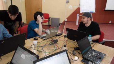 Eurostat: Numărul specialiștilor în tehnologia informațiilor și comunicațiilor continuă să crească în UE