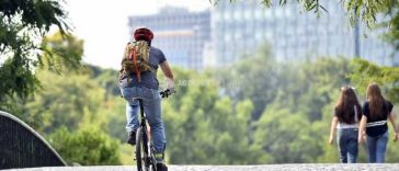 Bistrița-Năsăud: Mersul pe jos sau cu bicicleta, răsplătite cu monede virtuale convertibile în bilete la activități culturale și recreative