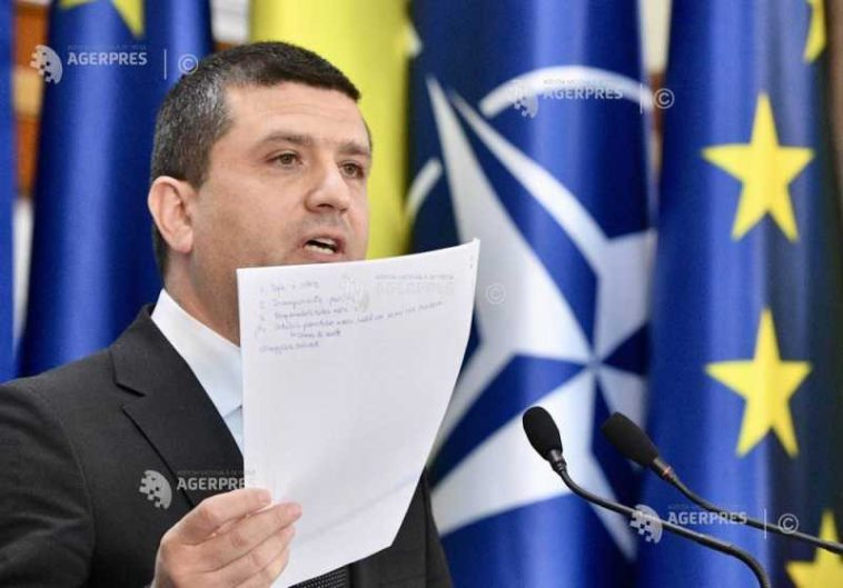 Miruță: Răspunsul la fenomenul dezinformării nu poate aparține exclusiv instituțiilor statului