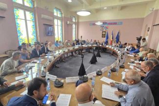 ‘Tezaurul uman viu’ Amelia Papazissu a primit titlul de Cetățean de onoare al municipiului Buzău