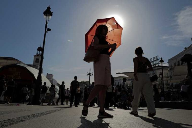 Temperaturile globale se vor menține la niveluri record în următorii cinci ani (raport al OMM și Met Office)
