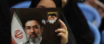 Iran: Ghidul suprem afirmă că SUA și Israel încearcă ”să aducă țara în genunchi”