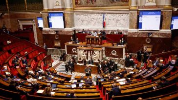 Franța: La 178 de ani după abolirea sclaviei, deputații abrogă legislația care a reglementat-o