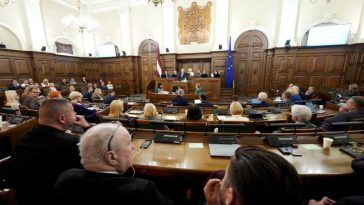 Parlamentul Letoniei aprobă noul guvern după răsturnarea coaliției din cauza scandalului dronelor
