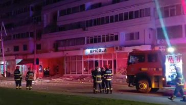 VIDEO – UPDATE Dronă căzută la Galați/ Aproximativ 70 de persoane, evacuate din blocul afectat
