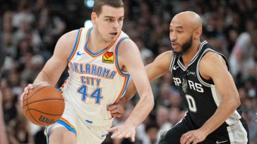 Baschet: NBA – San Antonio Spurs a restabilit egalitatea în finala Conferinței de Vest