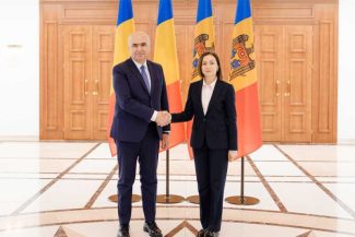Dronă căzută la Galați/ Maia Sandu, întâlnire cu Bolojan: Mesajul comun e solidaritate cu România și pace în statele noastre