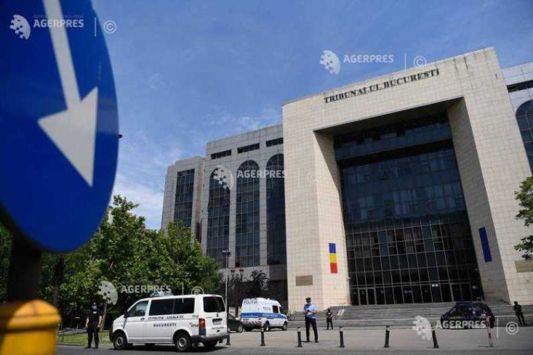 Patru polițiști rutieri din Capitală, acuzați că au primit mită pentru a mușamaliza un accident auto