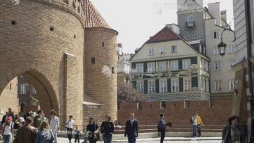 Parlamentul Poloniei adoptă legea parteneriatului civil, președintele Nawrocki anunță că nu o va promulga