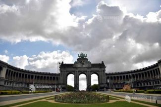 SUA250/ Indignare la Bruxelles pentru închiderea parcului Cinquantenaire, care va găzdui un eveniment de Ziua Independenței SUA