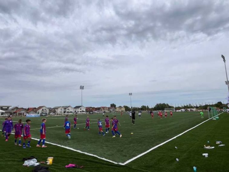 Bihor: Comuna Sânmartin are o nouă bază sportivă; investiție de peste 7,6 milioane de lei