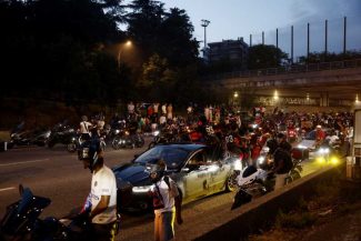 Fotbal: Parada lui PSG va avea loc în condiții de maximă securitate, după o noapte de incidente marcată de un deces