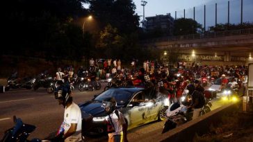 Fotbal: Parada lui PSG va avea loc în condiții de maximă securitate, după o noapte de incidente marcată de un deces