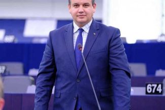 Preşedintele UDMR: Pentru mine prima opţiune e refacerea coaliţiei, inclusiv cu domnul Tomac în funcţia de prim-ministru
