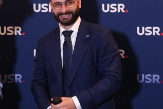 Deputatul USR Iulian Lorincz nu crede că PNL va merge cu propunerea Ilie Bolojan de premier, la consultări: Nu cred că sunt absurzi, de aceea au şi ales varianta opoziţiei. Tatonează şi un guvern minoritar cu USR, PNL, UDMR şi minorităţi