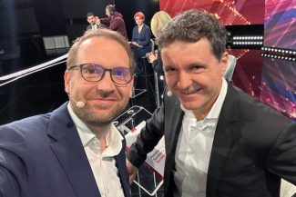 Dominic Fritz: Nu-l văd pe preşedinte deloc apropiat de PSD. Este un narativ pe care PSD doreşte să îl împingă în aceste zile, pentru a crea această iluzie că ar exista un plan inclusiv girat de sus pentru a răsturna acest guvern
