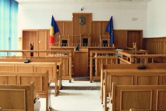 Discuţii pe tema introducerii inteligenţei artificiale în sprijinul sistemului judiciar din România – Ar putea interveni la automatizarea activităţilor repetitive, analiza documentară, managementul probator şi transcrierea automată a declaraţiilor