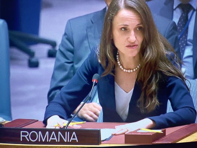 Oana Ţoiu, despre declasificarea a mii de documente ale MAE de la începutul anilor 1990: E momentul ca România să se poată uita direct la felul în care a fost acea perioadă de tranziţie, la lecţiile învăţate de acolo