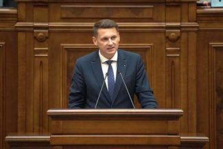 Mircea Abrudean: Astăzi, ne reafirmăm sprijinul ferm pentru dreptul Israelului la securitate şi pace. România rămâne un partener hotărât în combaterea antisemitismului şi în păstrarea memoriei Holocaustului
