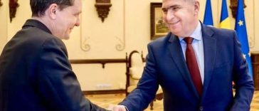 Bolojan, întrebat dacă este posibilă suspendarea preşedintelui Nicuşor Dan: La modul cum s-au derulat lucrurile, inclusiv cu actuala conducere a PSD, acţiuni de genul acesta ar fi posibile / N-aş avea încredere în conducerea PSD