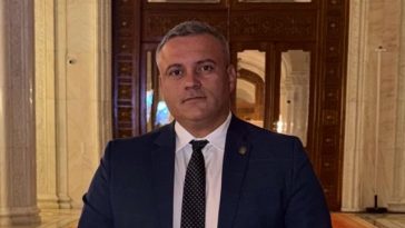 Un deputat ales pe listele S.O.S România, Iosif Florin Jianu, care trecuse la PSD, anunţă că va activa în grupul parlamentar PNL