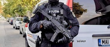 Focuri de armă trase de poliţişti la Babadag, pentru a aplana un conflict între mai multe persoane / Trupele Serviciului pentru Acţiuni Speciale, direcţionate la faţa locului