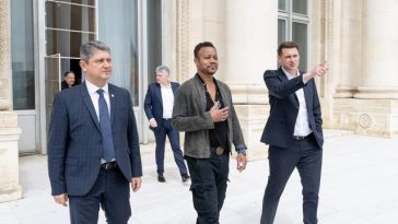 Actorul Cuba Gooding Jr, premiat cu Oscar, a vizitat Senatul României – FOTO