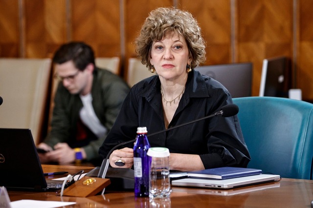 Oana Gheorghiu: Companiile de stat nu sunt recompense politice. Sunt ale românilor şi trebuie conduse doar în interesul românilor / Consiliile de administraţie trebuie numite transparent, potrivit legii