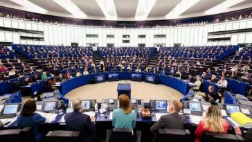 Peste 30 de organizaţii civice cer socialiştilor europeni să ia măsuri privind asocierea PSD cu extrema dreaptă: PSD nu şi-a respectat acest angajament de a proteja democraţia românească de cei care îi ameninţă valorile fundamentale