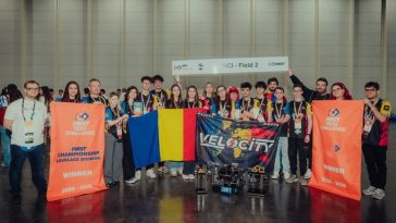 Premierul Ilie Bolojan, felicitări pentru echipele care au reprezentat România la campionatul mondial de robotică, dar şi pentru Cristian Chivu: Sunt noi confirmări că românii pot performa la cel mai înalt nivel prin seriozitate, pasiune şi profesionalism