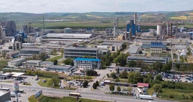 Ilie Bolojan: Una dintre negocierile importante din ultimele luni a vizat salvarea Azomureş, prin Romgaz. Este un pas important pentru a reporni industria de îngrăşăminte chimice din România, esenţială pentru agricultură şi pentru economia noastră