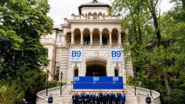 Administraţia Prezidenţială, despre abţinerea Ungariei pe declaraţia comună a Summitului B9: Ungaria nu are un Guvern învestit. Abţinerea este constructivă, este un pas înainte faţă de poziţia anterioară a Ungariei, care era de respingere