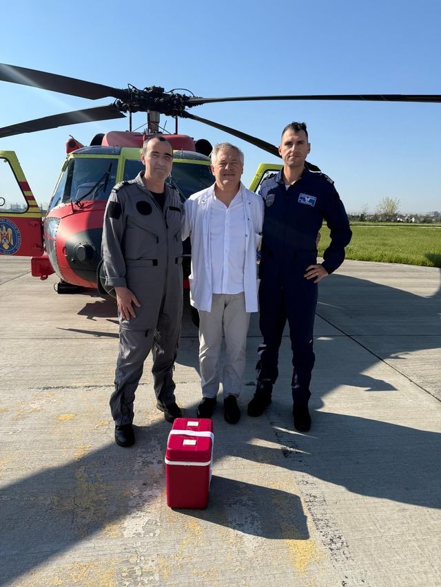 Misiune aeromedicală pentru salvarea celui mai mic beneficiar al unui transplant hepatic – Pacientul, de un an şi jumătate, este operat la Spitalul Clinic de Urgenţă pentru Copii ”Grigore Alexandrescu”