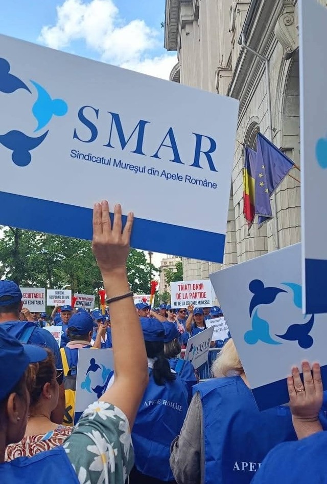 Sindicalişti din Apele Române, protest în întreaga ţară – Reclamă lipsa de dialog social şi adoptarea unor măsuri care vizează reducerea personalului, blocarea promovărilor şi menţinerea unor salarii mici / Miting la Bucureşti, în 14 mai