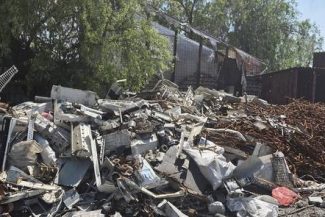 Nou control al Gărzii de Mediu la Sinteşti – Jilava – 33 de tone de deşeuri confiscate / Diana Buzoianu: Fenomenul arderilor ilegale funcţionează ca o economie paralelă alimentată de fluxuri necontrolate de deşeuri
