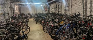 Depozite ilegale cu biciclete şi trotinete electrice destinate vânzării, descoperite în Câmpia Turzii / ANAF a confiscat obiecte în valoare de 1 milion de lei