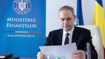 Ministrul Finanţelor: Digitalizarea trebuie să simplifice, nu să complice. Anulăm obligativitatea utilizării E-factura acolo unde intervenea birocraţie inutilă / Categoriile scutite