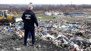 Grave deficienţe în gestionarea deşeurilor, depistate în Sectorul 3 – S-au trimis la tratare doar 0,54% din deşeurile municipale colectate în amestec / Primăria, amendată cu 100.000 de lei de Garda de Mediu