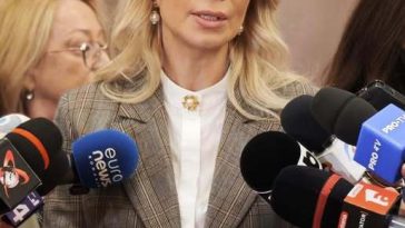 Raluca Turcan, proiect în Parlament pentru combaterea violenţei în şcoli: Limitarea accesului la telefoane inclusiv în pauze, monitorizare audio-video, consiliere psihologică pentru elevii cu probleme emoţionale, implicarea părinţilor