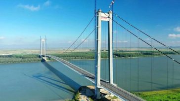 Constructorul italian WeBuild nu a reuşit să blocheze nici în Italia executarea de către CNAIR a garanţiei aferente întârzierilor înregistrate la construcţia podului suspendat de la Brăila