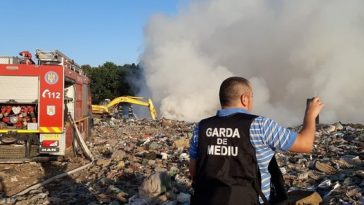 Sindicaliştii din Garda de Mediu reclamă că sunt în top la capitolul risc profesional, dar la coada clasamentului în privinţa motivării salariale: Cum să luptăm eficient cu criminalitatea, când un comisar de mediu va avea un venit sub cel în plată